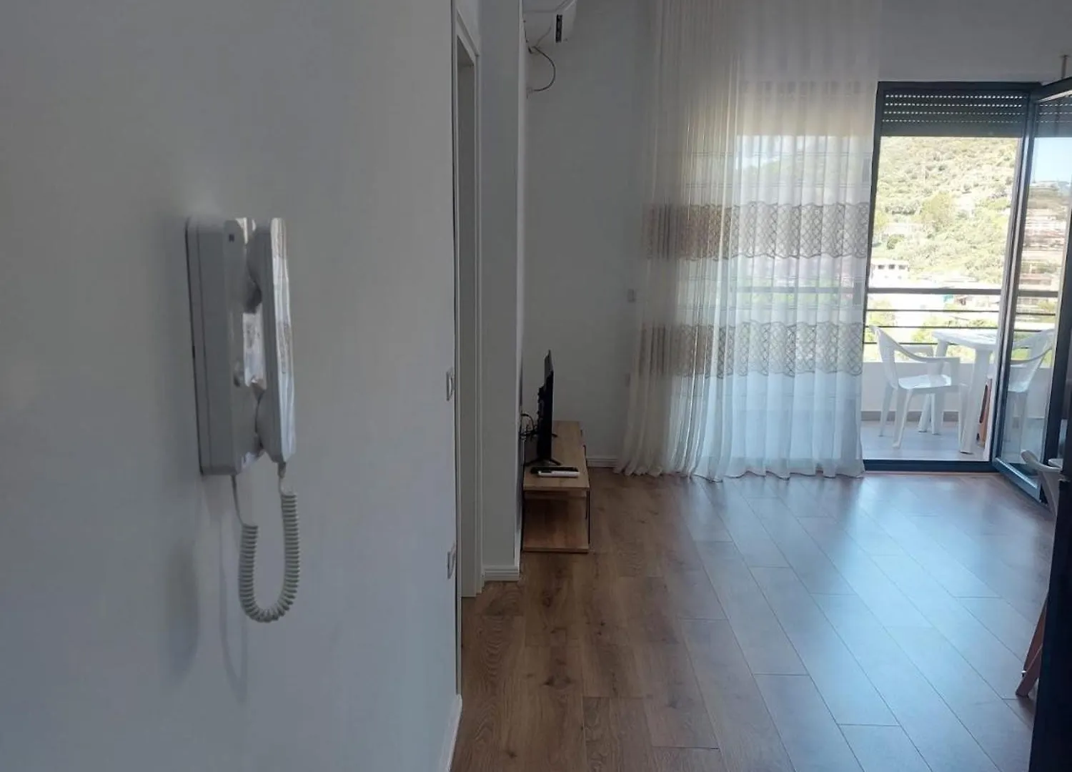 Apartment Lungomare Vlore 2A 0*,
