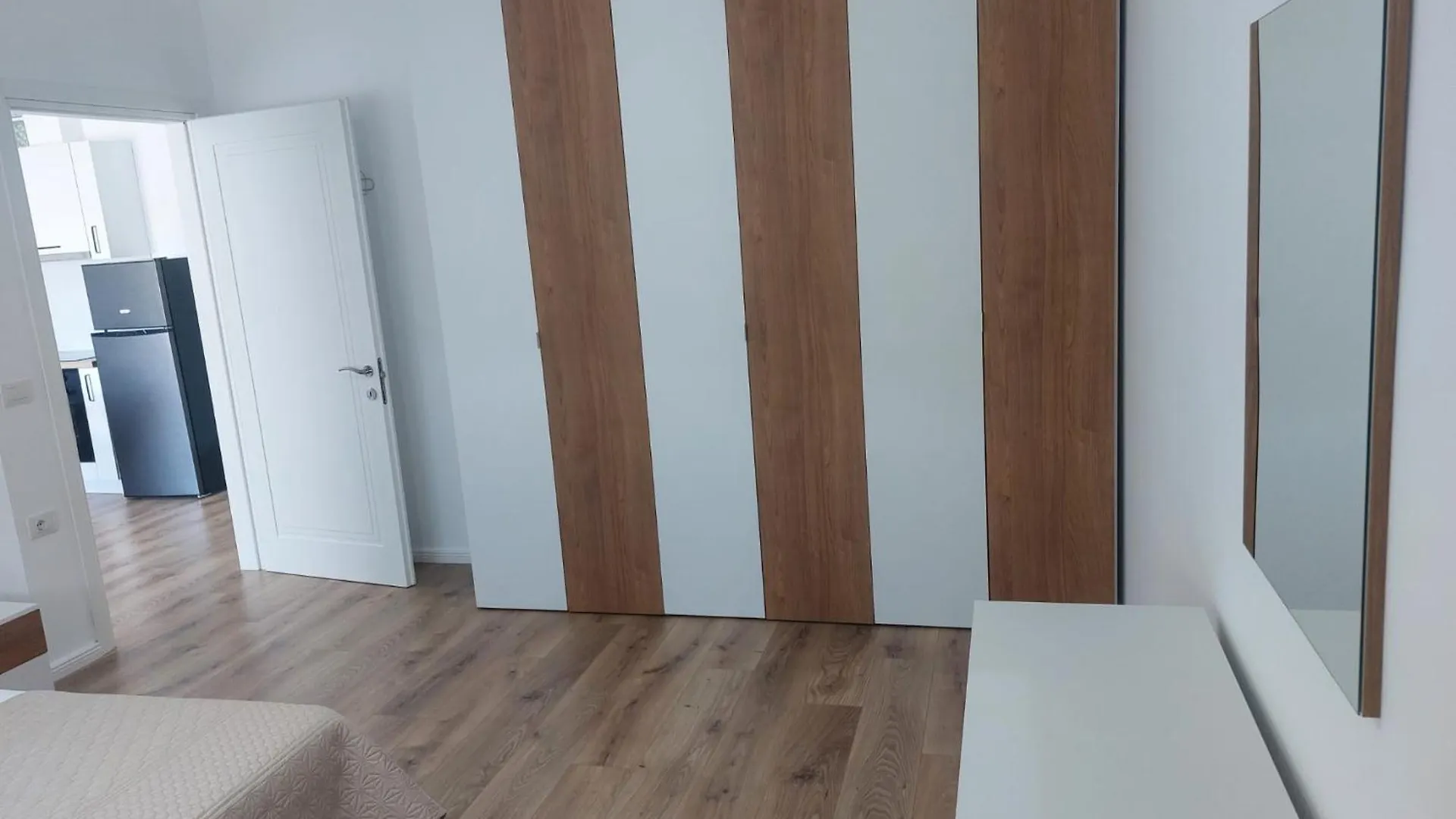 Apartment Lungomare Vlore 2A