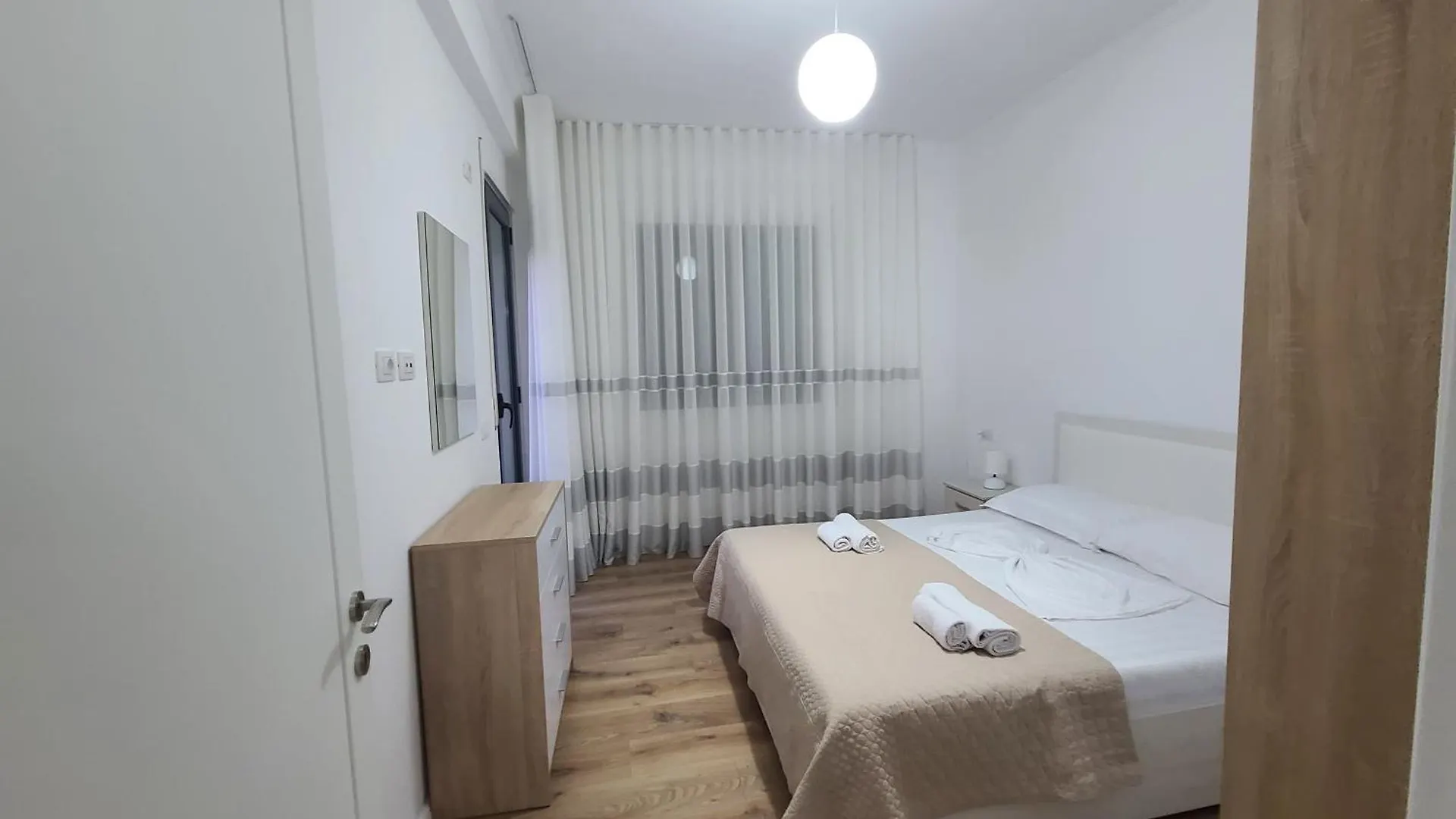 Apartment Lungomare Vlore 2A