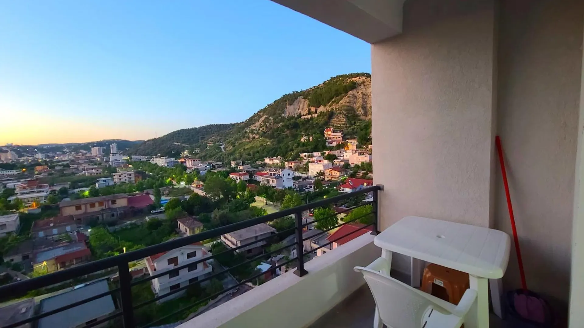Apartment Lungomare Vlore 2A